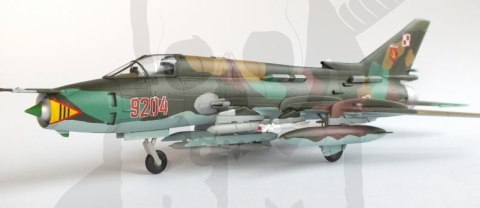 Mistercraft D-12 Su-22 M4R 77 JBG 2 dywizjon bombowy Wojska Polskiego 1:72