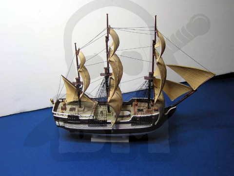 Mistercraft D-165 USS Bon Homme Richard 1:500 Mistercraft D-165 USS Bon Homme Richard 1:500