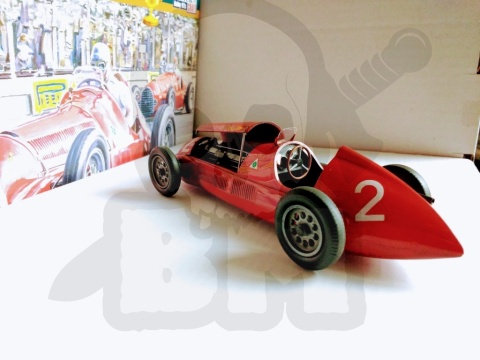 Mistercraft D-222 Alfa Romeo Alfetta 1:24