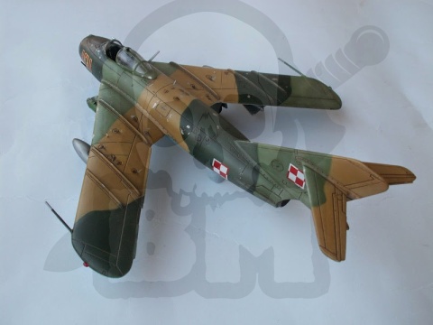 Mistercraft F-02 Mig-17F Fresco 1:48
