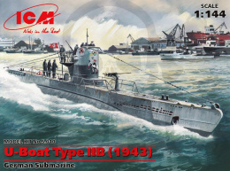 U-Boat Type IIB (1943) German Submarine 1:144
