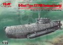 U-Boat Type XXVIIB “Seehund” (early) WWII German Midget Submarine 1:72