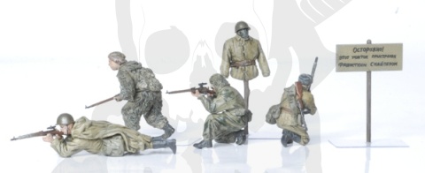 1:35 Soviet sniper team WWII
