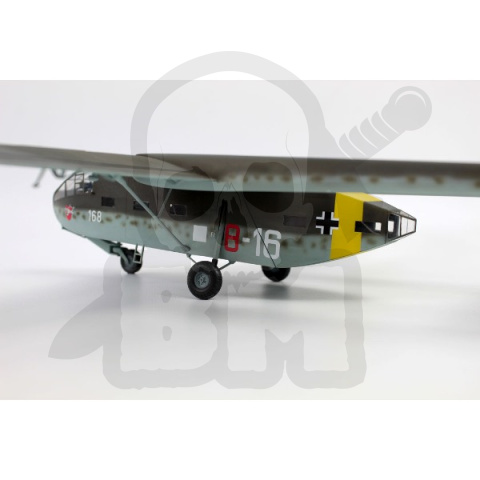 Gotha Go 242B WWII German Landing Glider 1:48 Gotha Go 242B WWII German Landing Glider 1:48