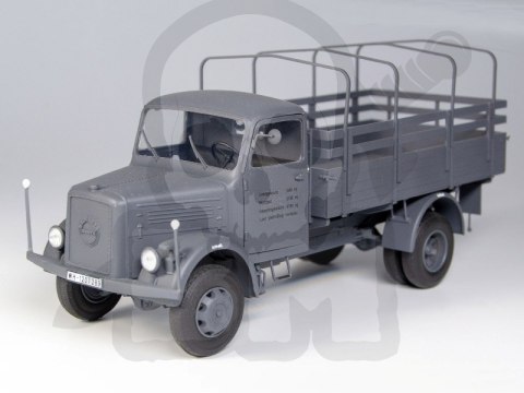 KHD A3000 WWII German Truck 1:35 KHD A3000 WWII German Truck 1:35