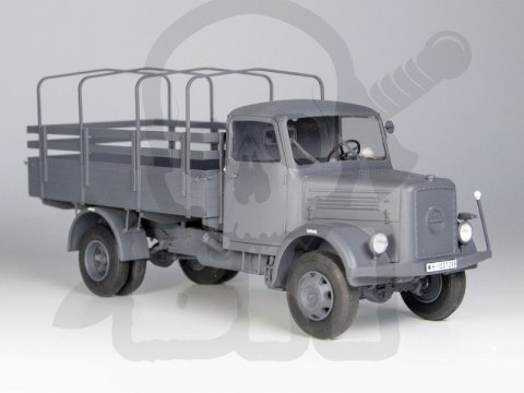 KHD A3000 WWII German Truck 1:35 KHD A3000 WWII German Truck 1:35