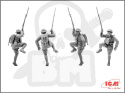 US Infantry Infantry in Gas Masks (1918) 4 figures 1:35