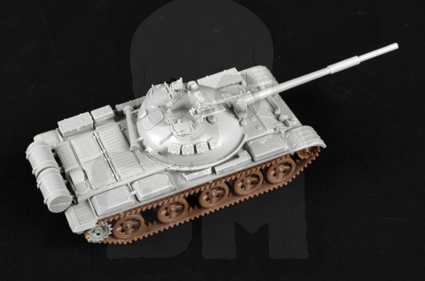 Trumpeter 07147 Russian T-62 Main Battle Tank Mod.1972 1:72