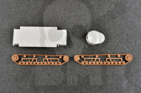 Trumpeter 07150 Soviet T-28 Medium Tank (Welded) 1:72