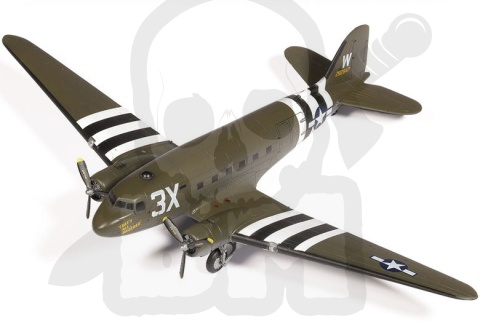 Academy 12633 USAAF C-47 Skytrain 1:144