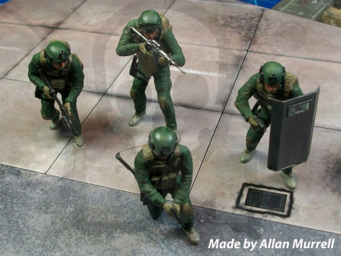S.W.A.T. Team - 4 szt. 1:24 S.W.A.T. Team - 4 szt. 1:24
