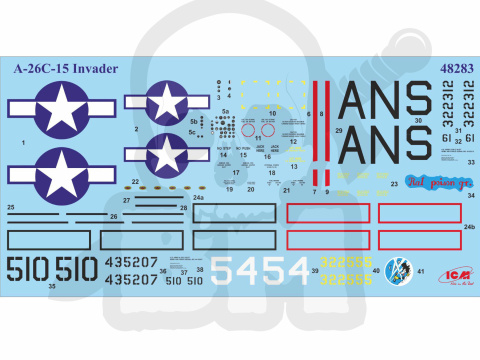 A-26C-15 Invader with pilots and ground personnel 1:48 A-26C-15 Invader with pilots and ground personnel 1:48