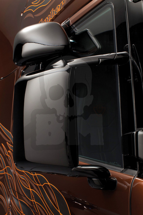 1:24 Scania R730 Black Amber 1:24 Scania R730 Black Amber