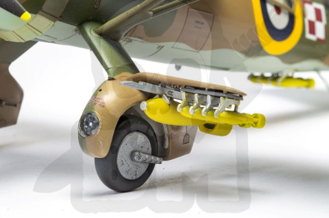 Airfix 07116 Westland Lysander Mk.I/Mk.III - 1:48 Airfix 07116 Westland Lysander Mk.I/Mk.III - 1:48