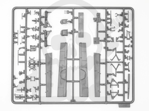Ju 88A-4 with German Ground Personnel and Torpedo Trailers 1:48 Ju 88A-4 with German Ground Personnel and Torpedo Trailers 1:48