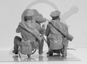 WWI Russian Maxim MG Team 2 figures + ckm 1:35