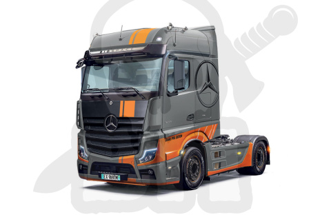 1:24 Mercedes Benz Actros MP4 Big Space - Grand Prix Edition 1:24 Mercedes Benz Actros MP4 Big Space - Grand Prix Edition
