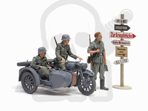 1:35 Tamiya 35384 Zündapp KS600 Motorcycle & Sidecar 1:35 Tamiya 35384 Zündapp KS600 Motorcycle & Sidecar