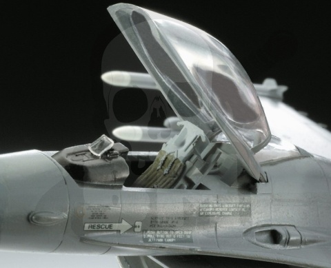 Revell 05670 Zestaw upominkowy na 75-lecie Sił Powietrznych USA 1:72