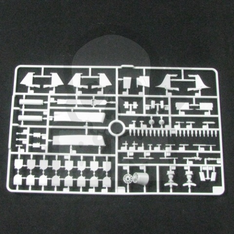 Bronco NB5023 Russian Borei Class K-550 Alexander Nevskiy SSBN 1:350