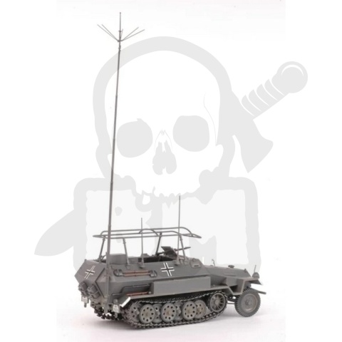 1:35 Model transportera Sd.Kfz.251/3 Ausf.B Communication Vehicle