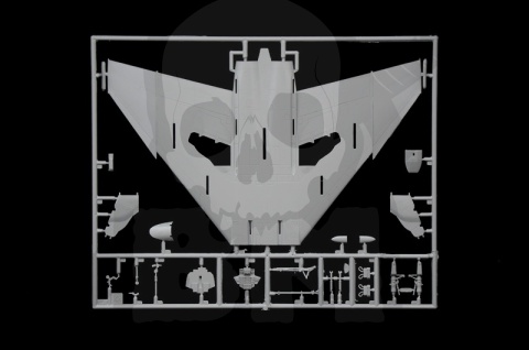 1:48 Model samolotu F-4J Phantom II