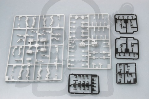 Trumpeter 00420 PMC in Iraq 2005 VIP Protection 1:35