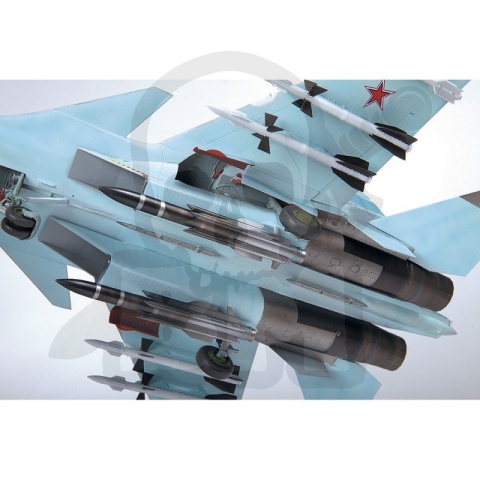 1:48 Model samolotu Russian Air Superiority Fighter Su-30SM Flanker FH