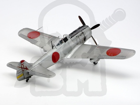 1:48 Tamiya 61013 Nakajima Ki-84-Ia Hayate Frank - model samolotu