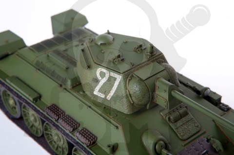 Academy 13505 Model czołgu T-34/76 No.183 Factory 1:35