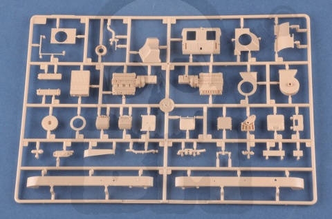 Hobby Boss 83895 German 3.7cm Pak 35/36 auf Pz.Kpfw 35R(f) 1:35 model