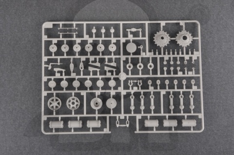 Trumpeter 01568 Ciężki czołg KV-8S Welded turret 1:35