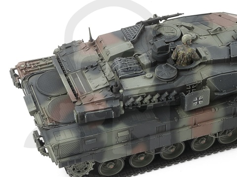 1:48 Tamiya 32607 German Main Battle Tank Leopard 2 A7V
