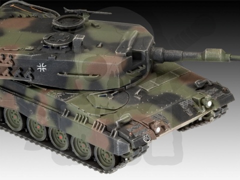 REV03311 1/72 Slt 50-3 Elefant+Leopard 2A4 - model do sklenienia