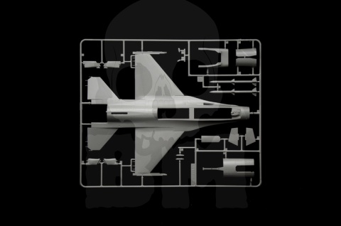 1:48 F-16C Fighting Falcon wersja PL