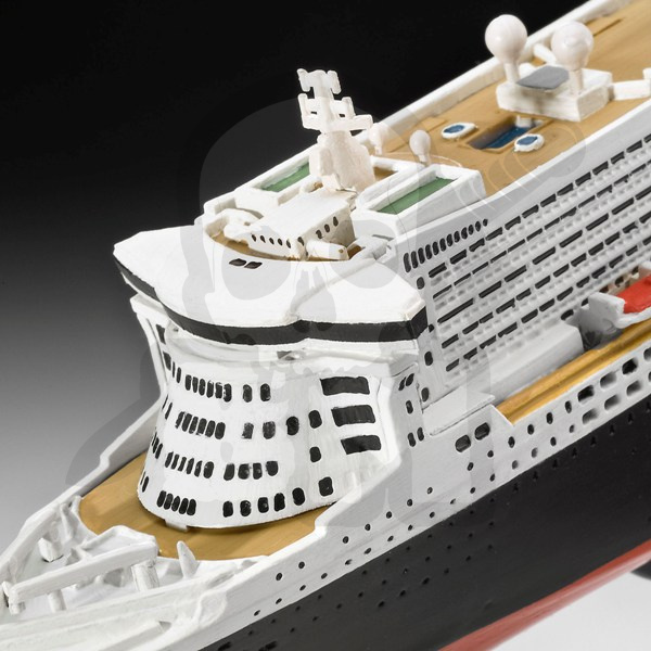 Revell 05808 Queen Mary 2 1:1200