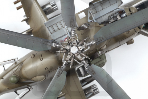 1:48 Soviet Attack Helicopter MI-24V/VP 1:48 Soviet Attack Helicopter MI-24V/VP