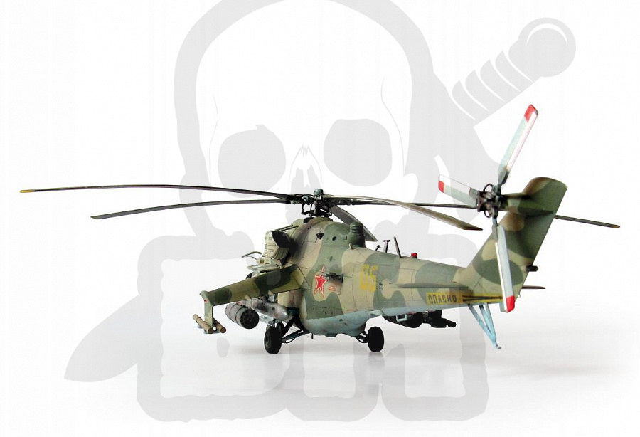 1:72 Soviet attack helicopter Mil Mi-24 V/VP Hind E